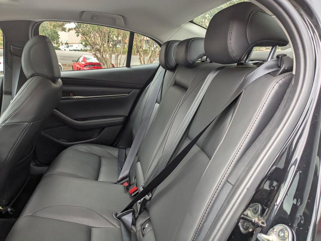 Thumbnail: 2025 Mazda Mazda3 - 23