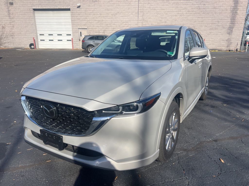 2025 Mazda CX-5 S Preferred package's photo