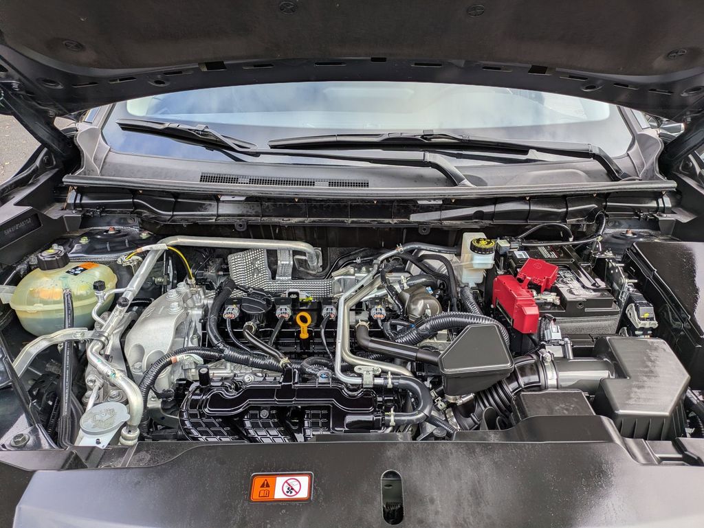 Thumbnail: 2024 Mitsubishi Outlander - 31