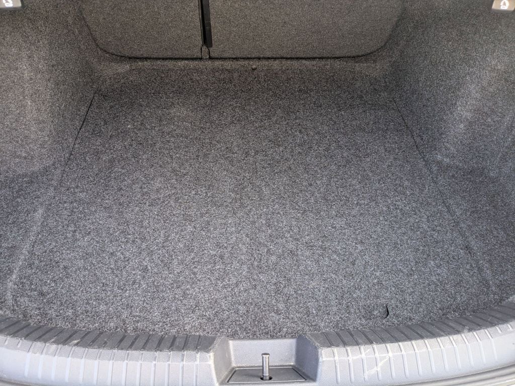 Thumbnail: 2025 Volkswagen Jetta - 27