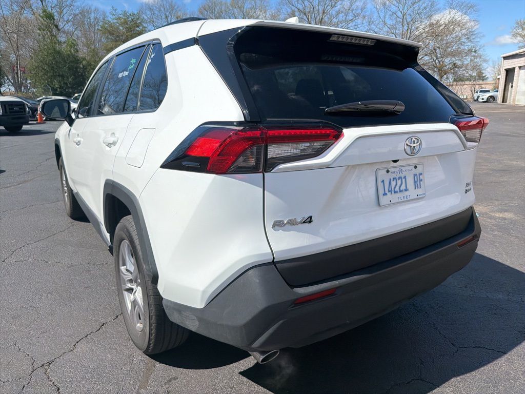 Thumbnail: 2025 Toyota RAV4 - 7