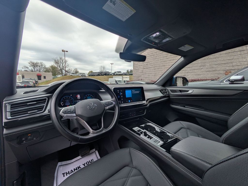 Thumbnail: 2025 Volkswagen Atlas - 15