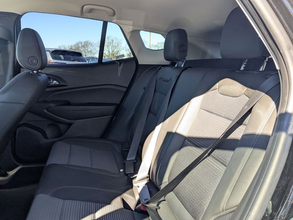 Thumbnail: 2024 Chevrolet Trax - 25