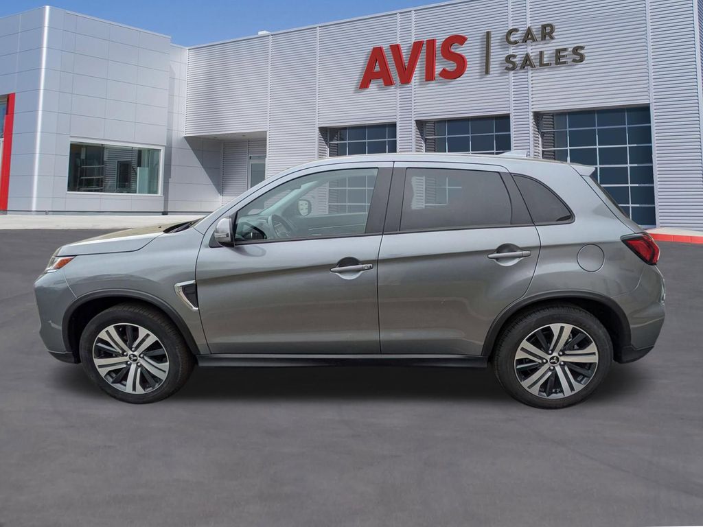 Thumbnail: 2025 Mitsubishi Outlander Sport - 9