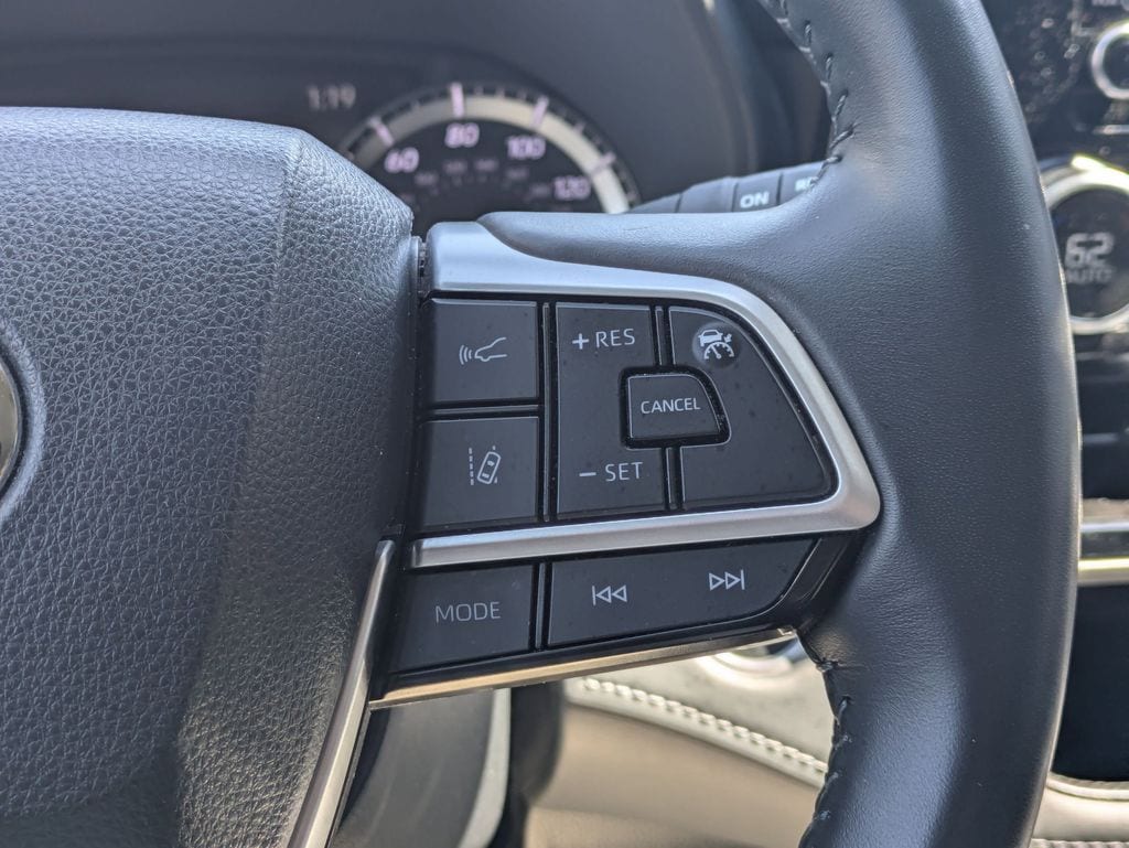 Thumbnail: 2024 Toyota Highlander - 23