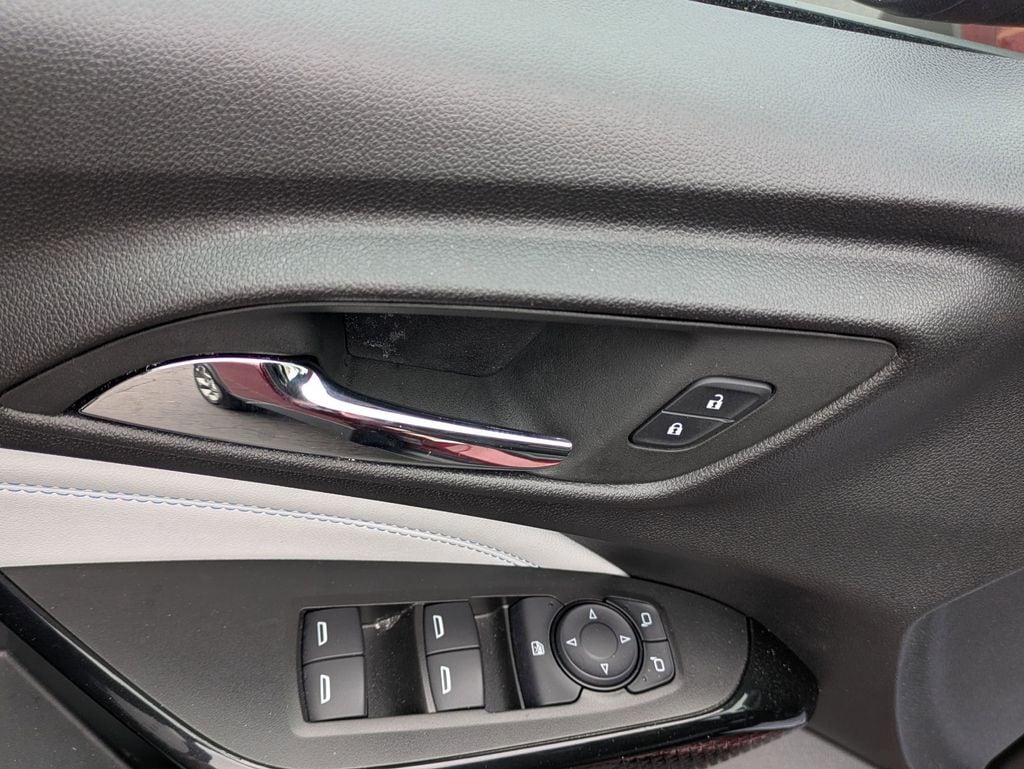 Thumbnail: 2025 Chevrolet Trax - 13