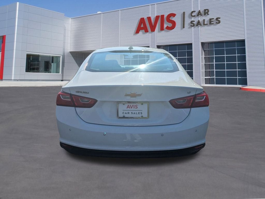 Thumbnail: 2024 Chevrolet Malibu - 7