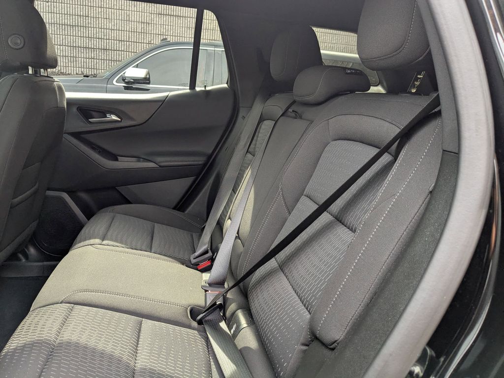 Thumbnail: 2025 Chevrolet Equinox - 25