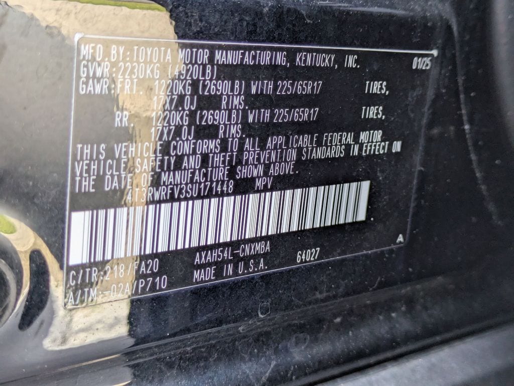 Thumbnail: 2025 Toyota RAV4 - 37