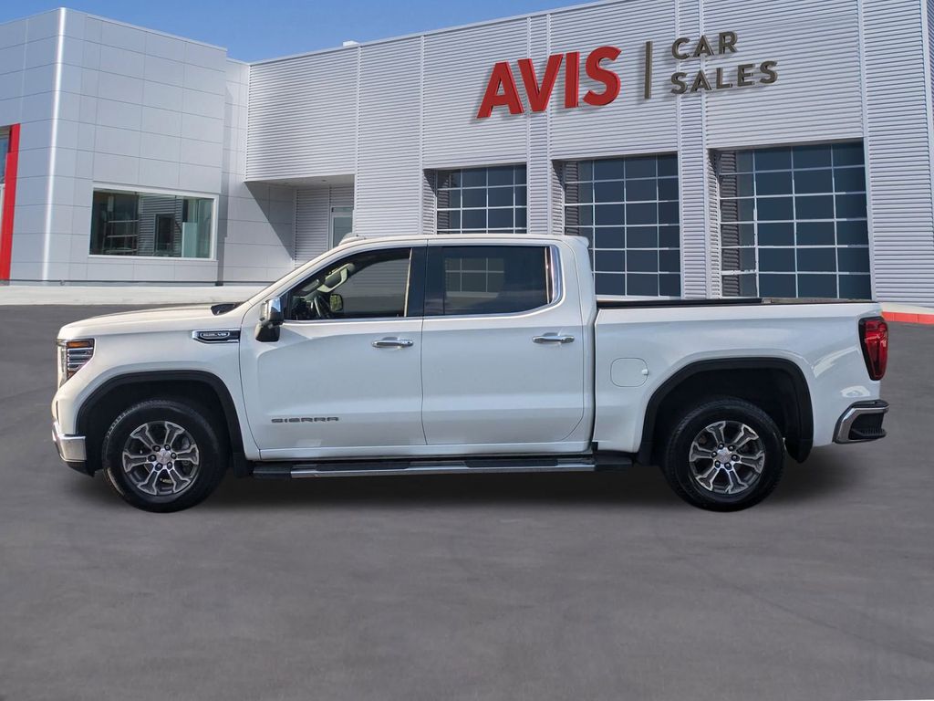 2024 GMC Sierra 1500 SLT 10