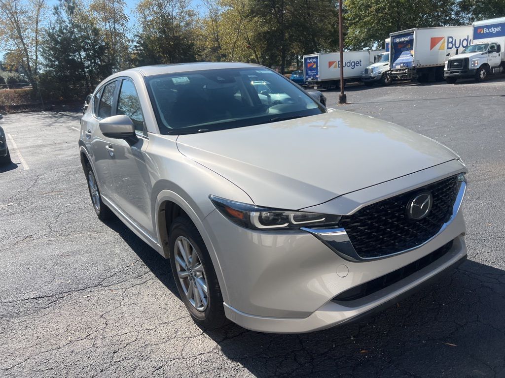 2025 Mazda CX-5 2.5 S Preferred photo 3