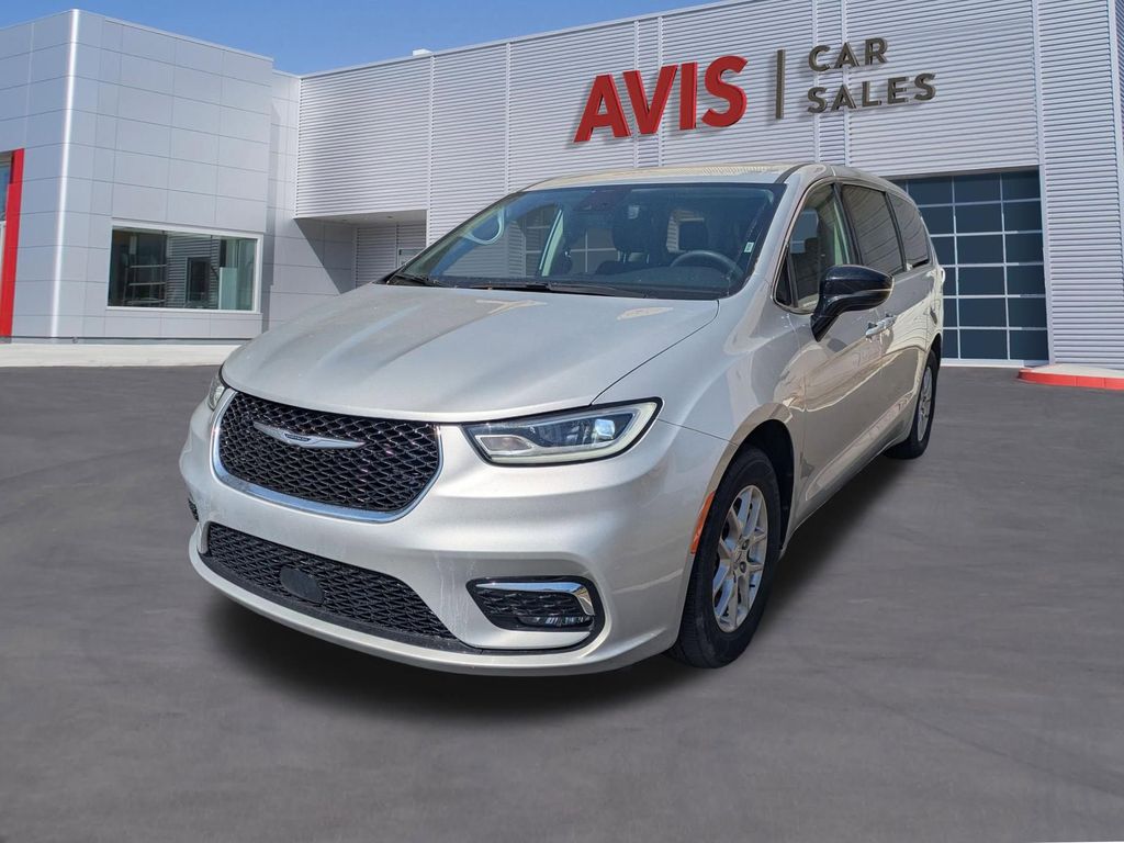 Thumbnail: 2024 Chrysler Pacifica - 1