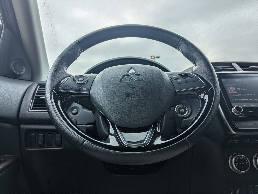 Thumbnail: 2025 Mitsubishi Outlander Sport - 20