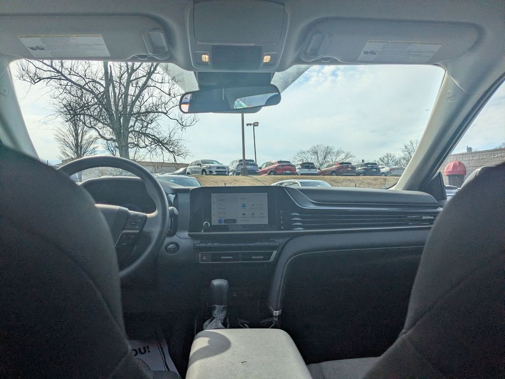 Thumbnail: 2025 Toyota Camry - 25