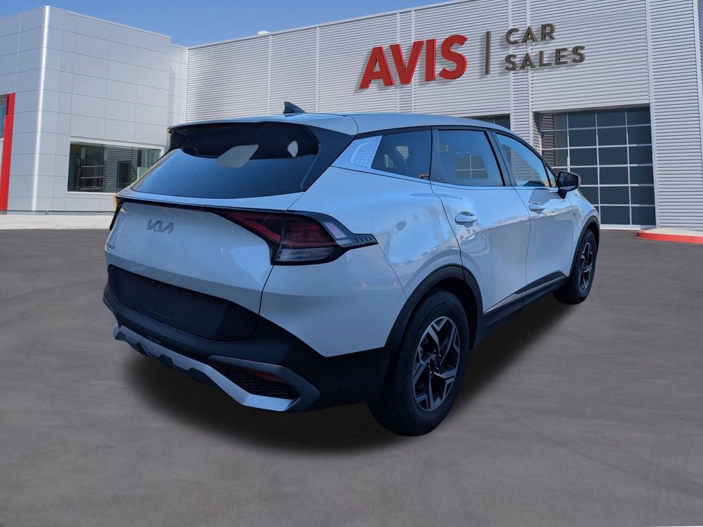 Thumbnail: 2024 Kia Sportage - 6