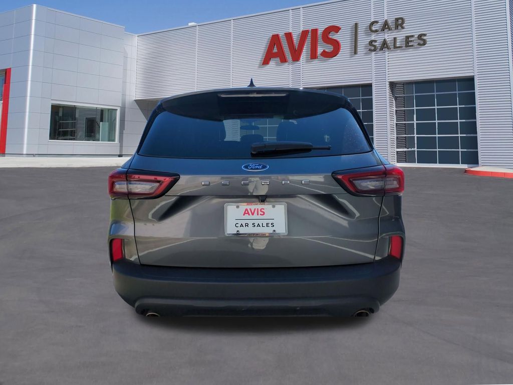 Thumbnail: 2025 Ford Escape - 7