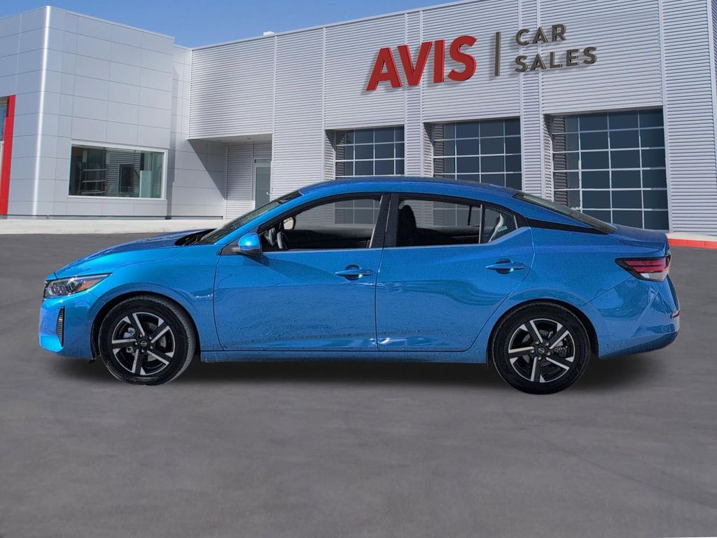 Thumbnail: 2025 Nissan Sentra - 10