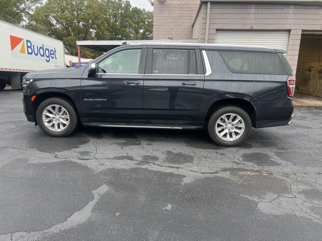Thumbnail: 2023 Chevrolet Suburban - 13
