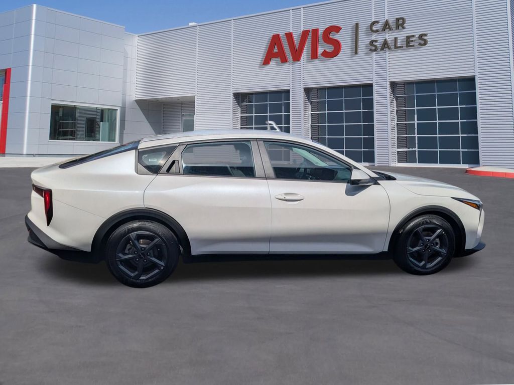 Thumbnail: 2025 Kia K4 - 5