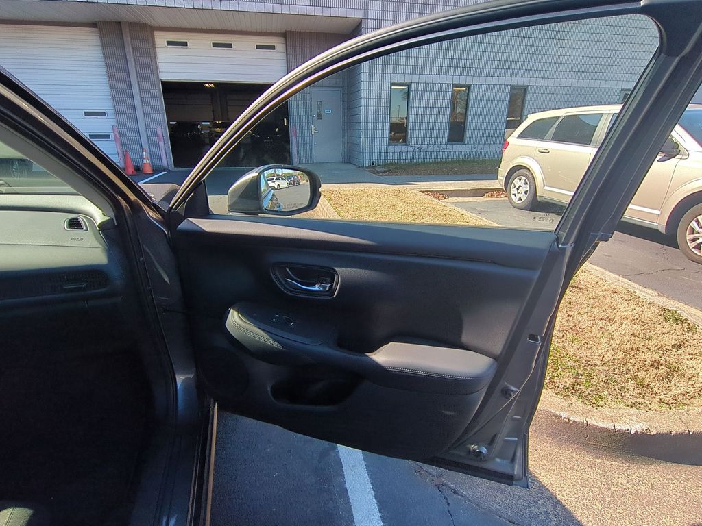 Thumbnail: 2025 Honda HR-V - 34