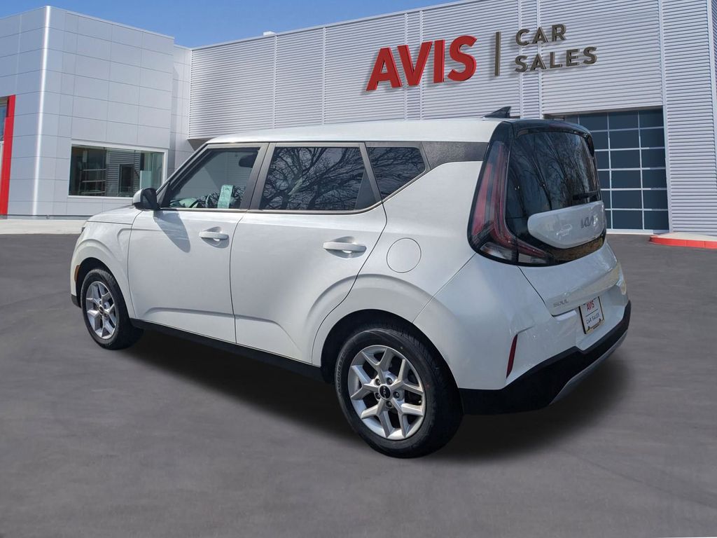 Thumbnail: 2024 Kia Soul - 9