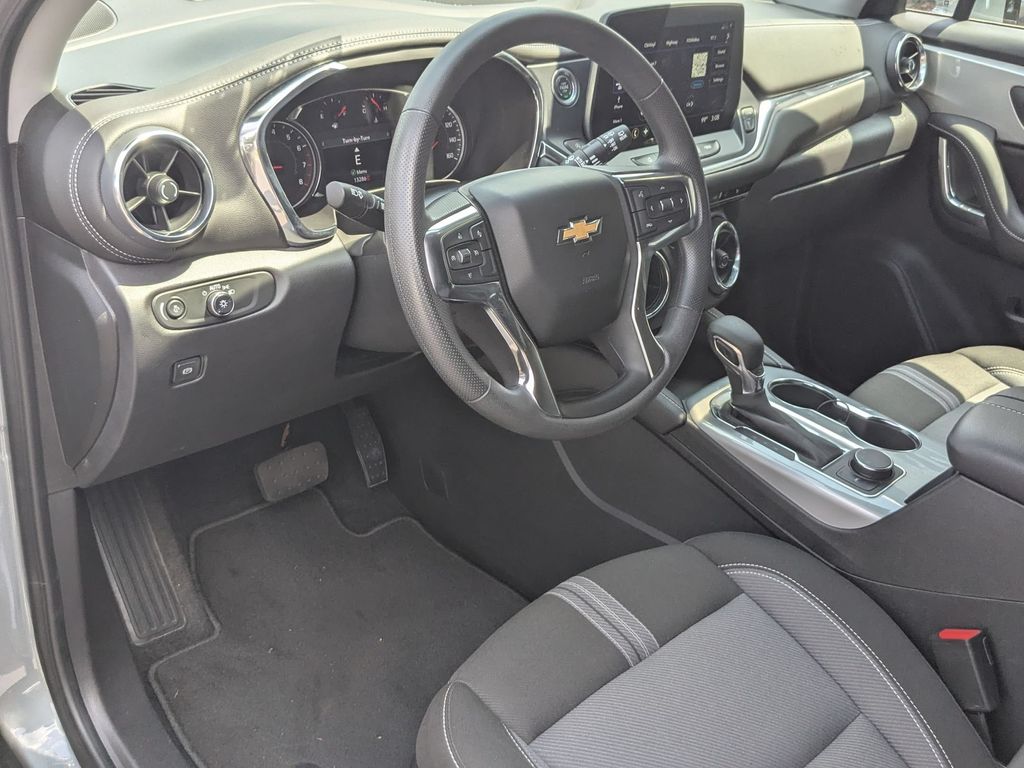 Thumbnail: 2025 Chevrolet Blazer - 14