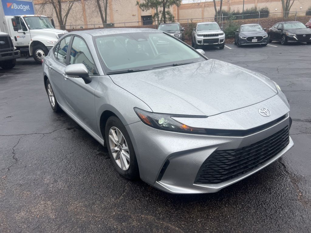 Thumbnail: 2025 Toyota Camry - 9