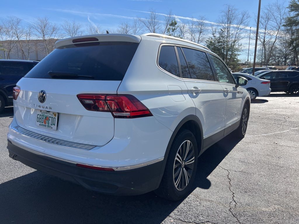 Thumbnail: 2024 Volkswagen Tiguan - 5