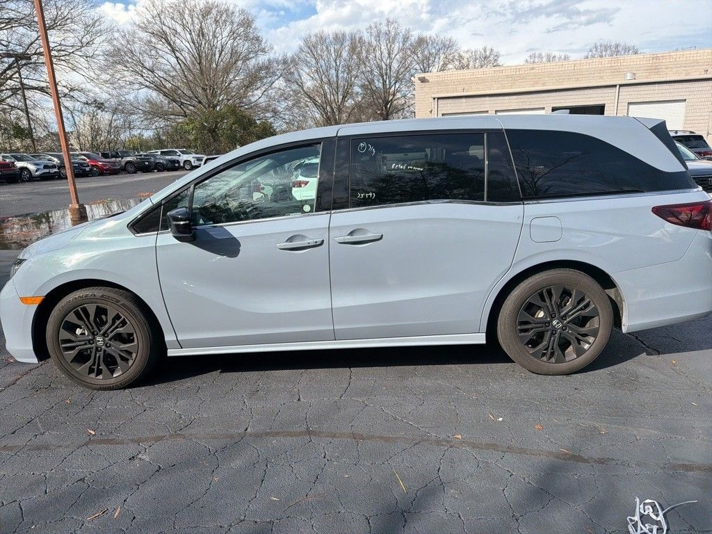 Certified 2025 Honda Odyssey Sport-L Van