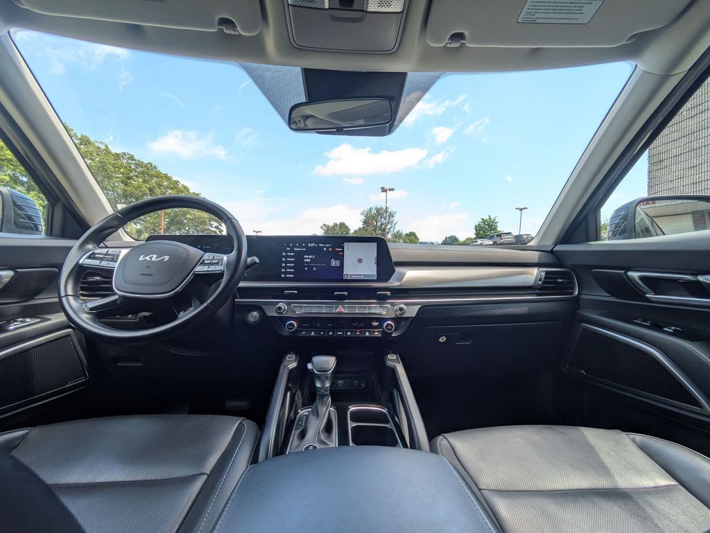 Thumbnail: 2025 Kia Telluride - 25