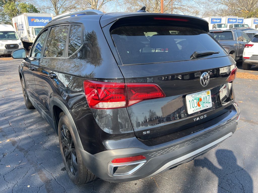 Thumbnail: 2024 Volkswagen Taos - 7