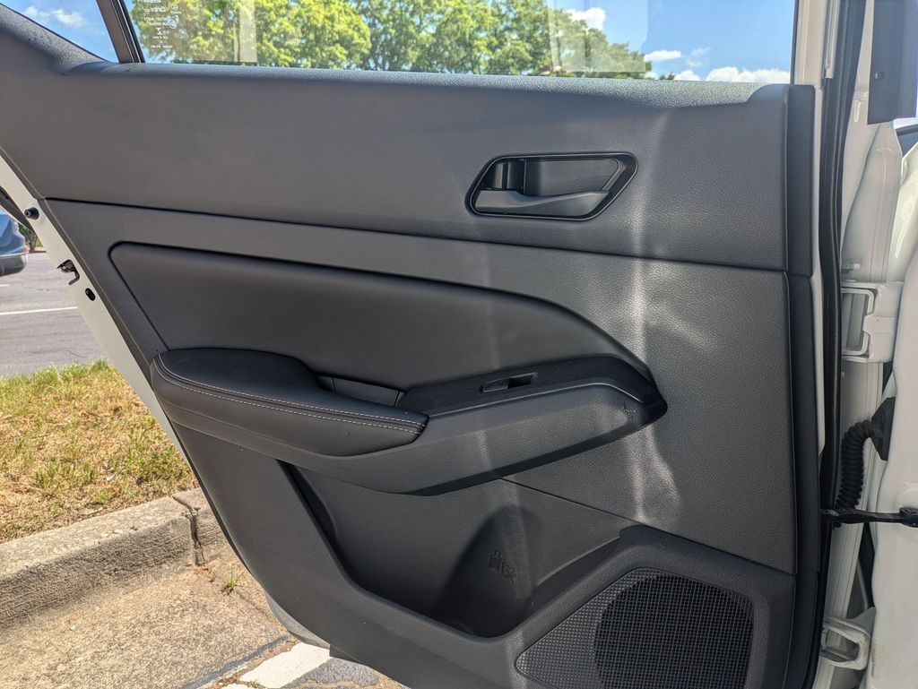 Thumbnail: 2025 Nissan Altima - 25