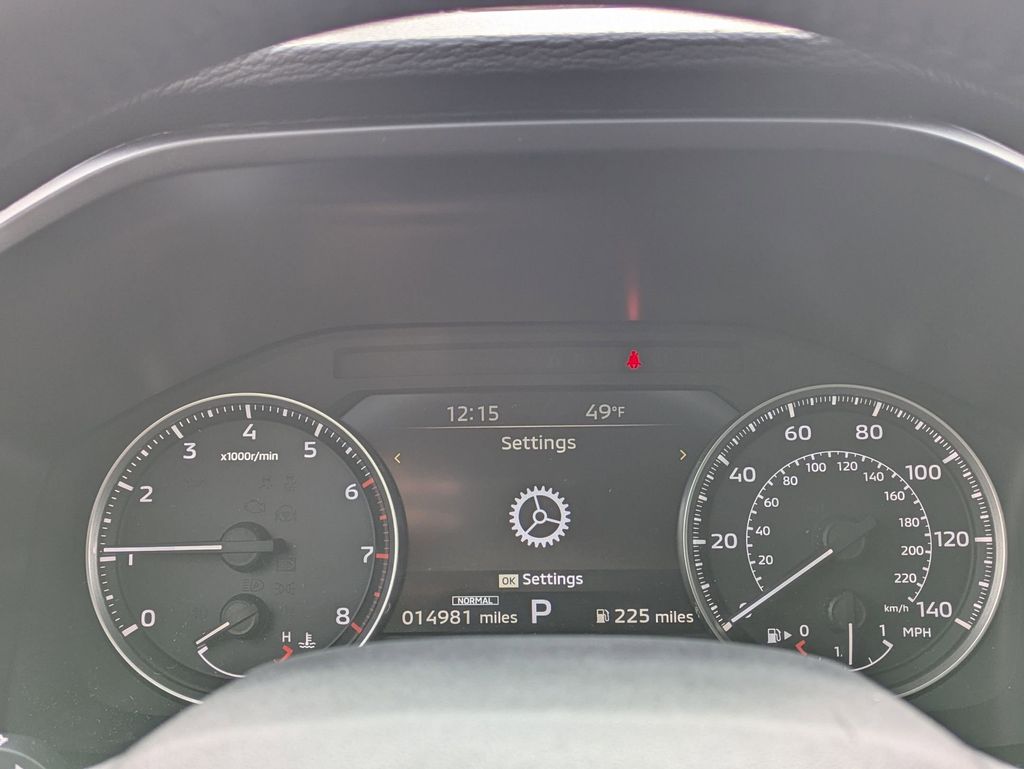 Thumbnail: 2025 Mitsubishi Outlander - 15