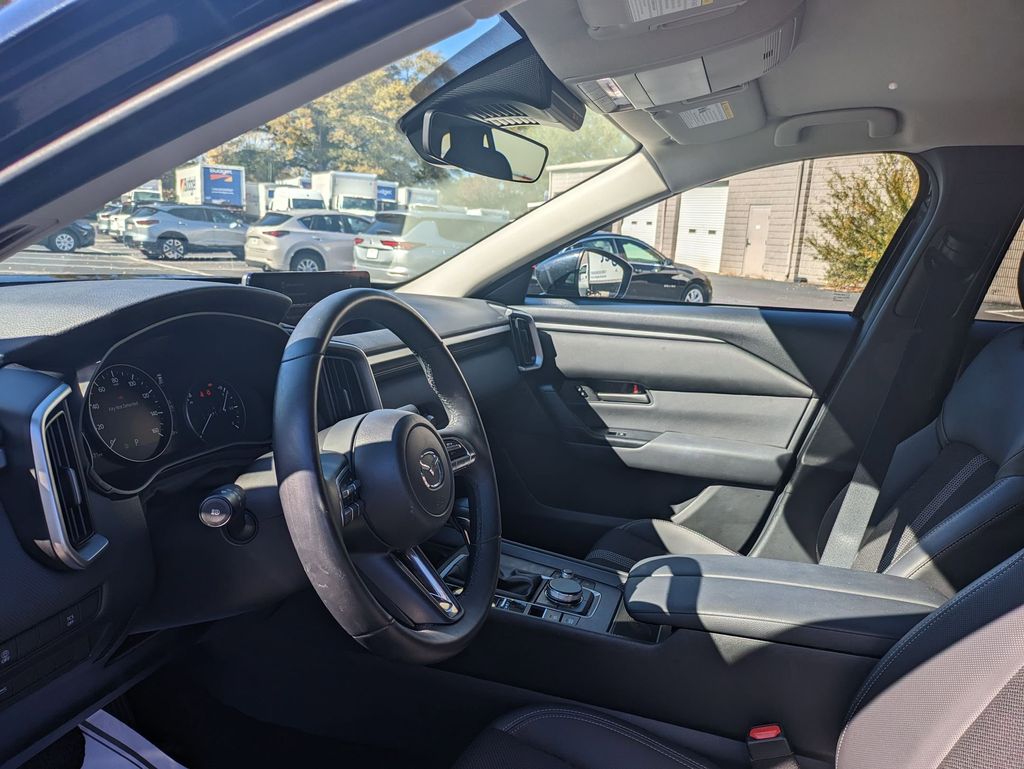 Thumbnail: 2025 Mazda CX-50 - 14