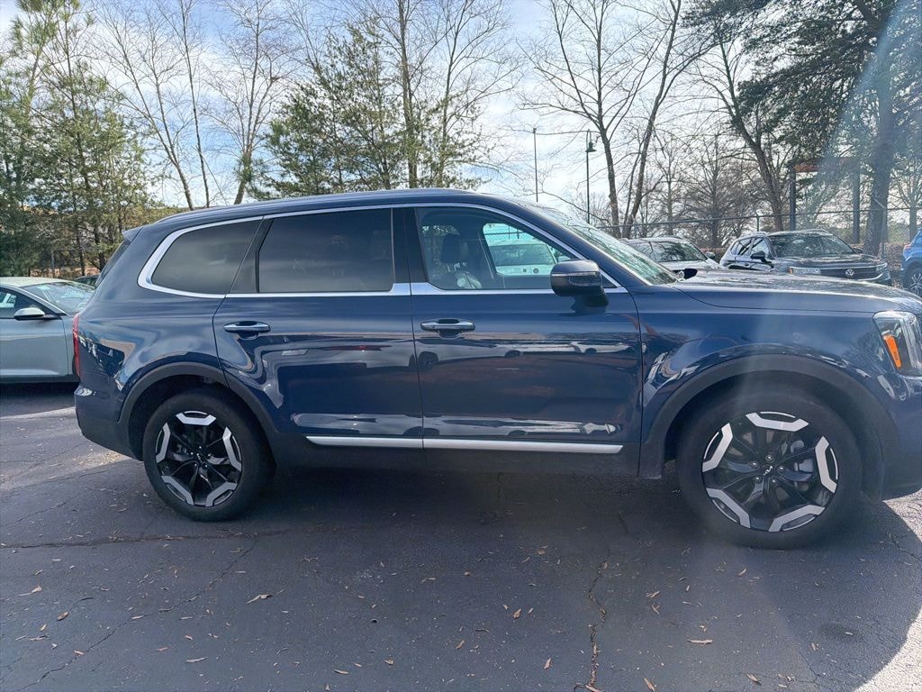 Certified 2025 Kia Telluride S SUV