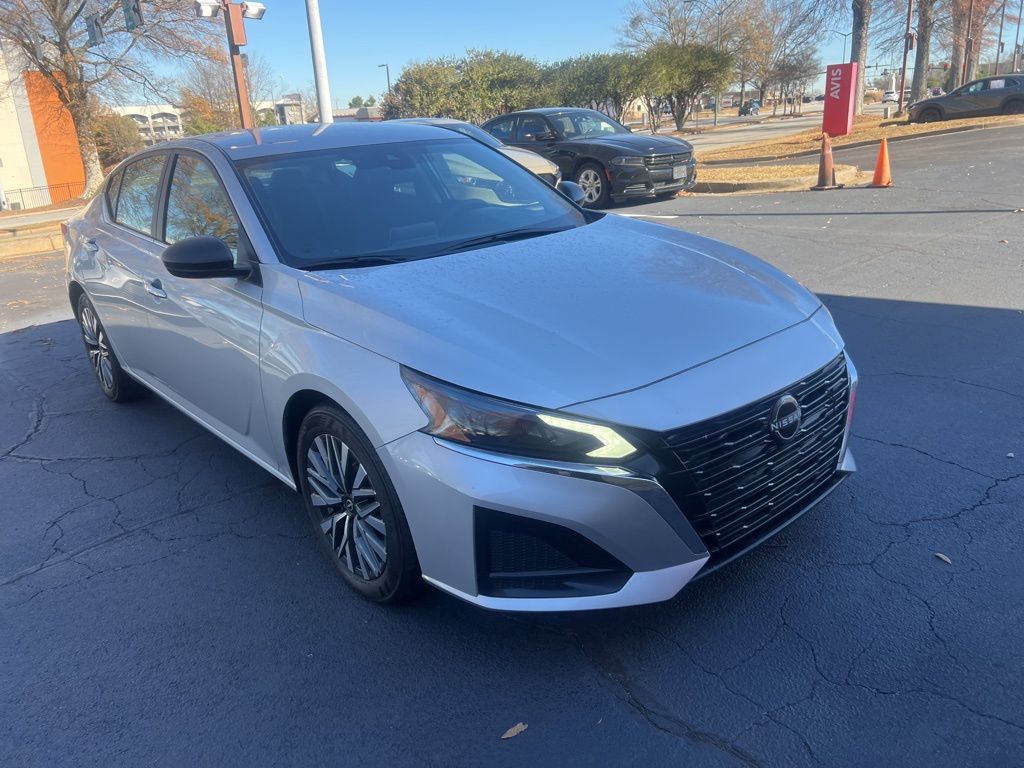 Thumbnail: 2024 Nissan Altima - 3