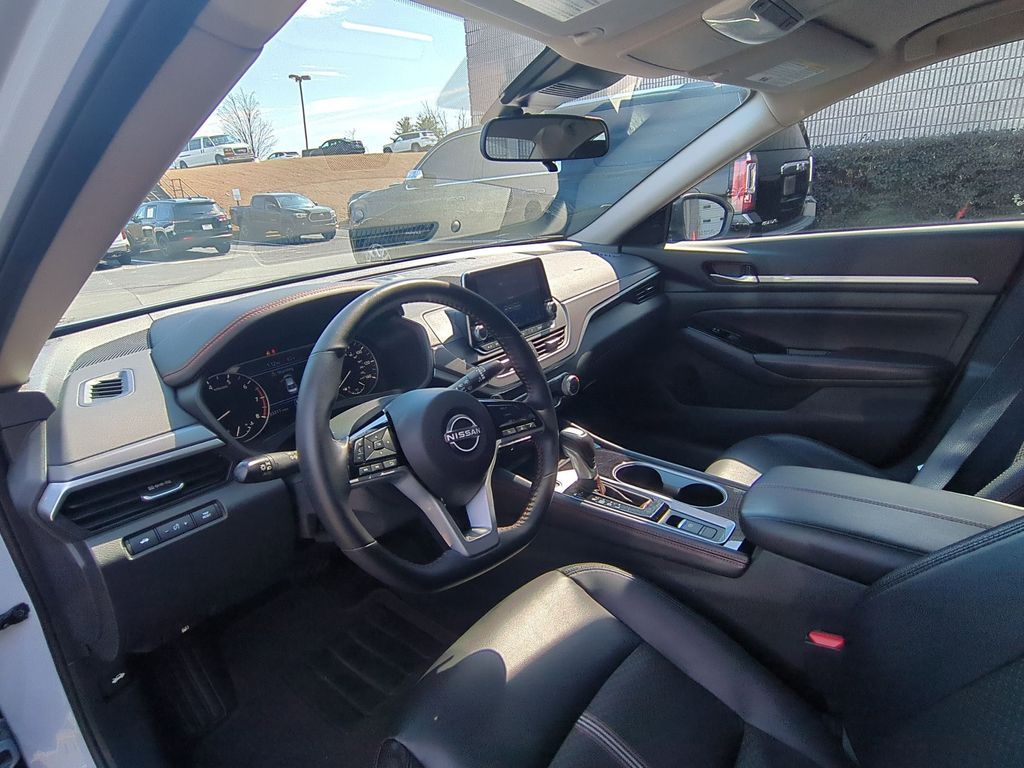 Thumbnail: 2025 Nissan Altima - 15