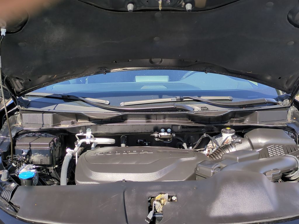 Thumbnail: 2025 Honda Odyssey - 32