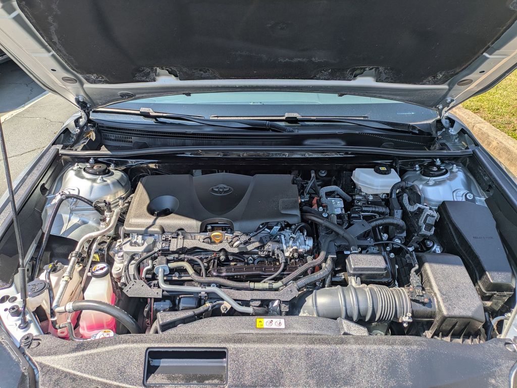 Thumbnail: 2025 Toyota Camry - 33