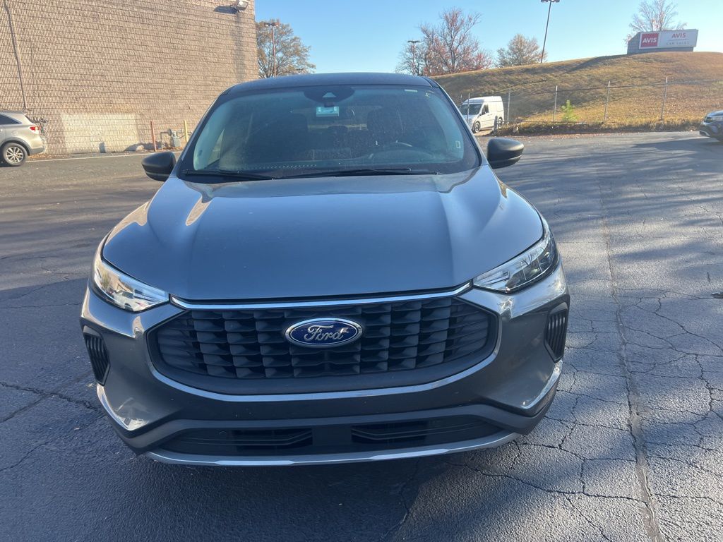 2025 Ford Escape Active photo 2