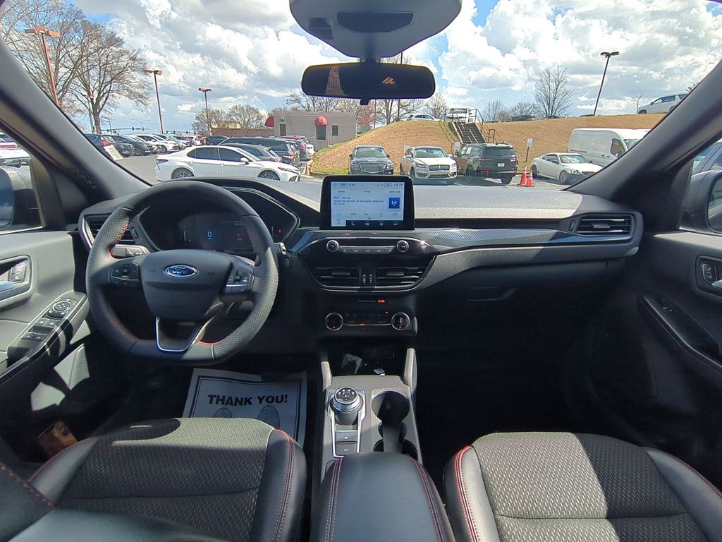 Thumbnail: 2025 Ford Escape - 25