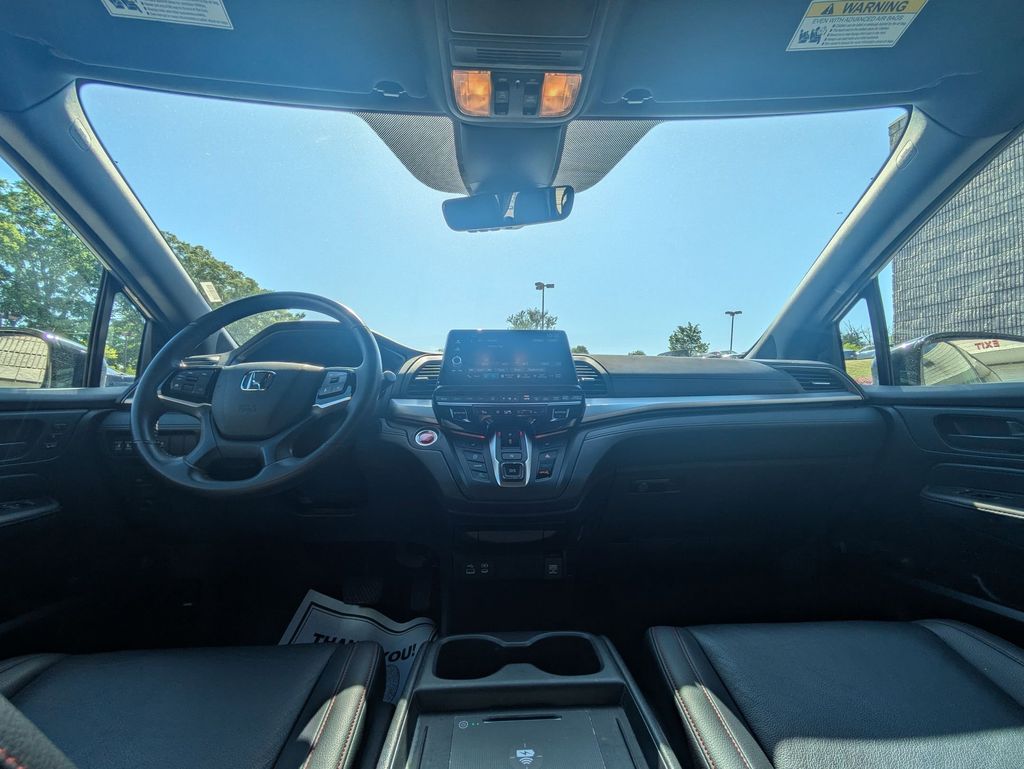 Thumbnail: 2025 Honda Odyssey - 23