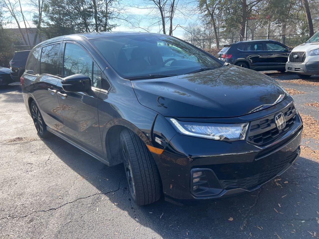 Thumbnail: 2025 Honda Odyssey - 3