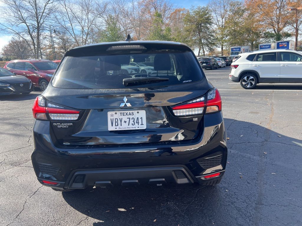Thumbnail: 2024 Mitsubishi Outlander Sport - 12