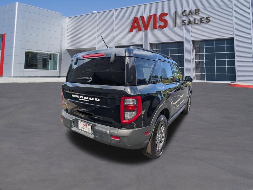 Thumbnail: 2025 Ford Bronco Sport - 6