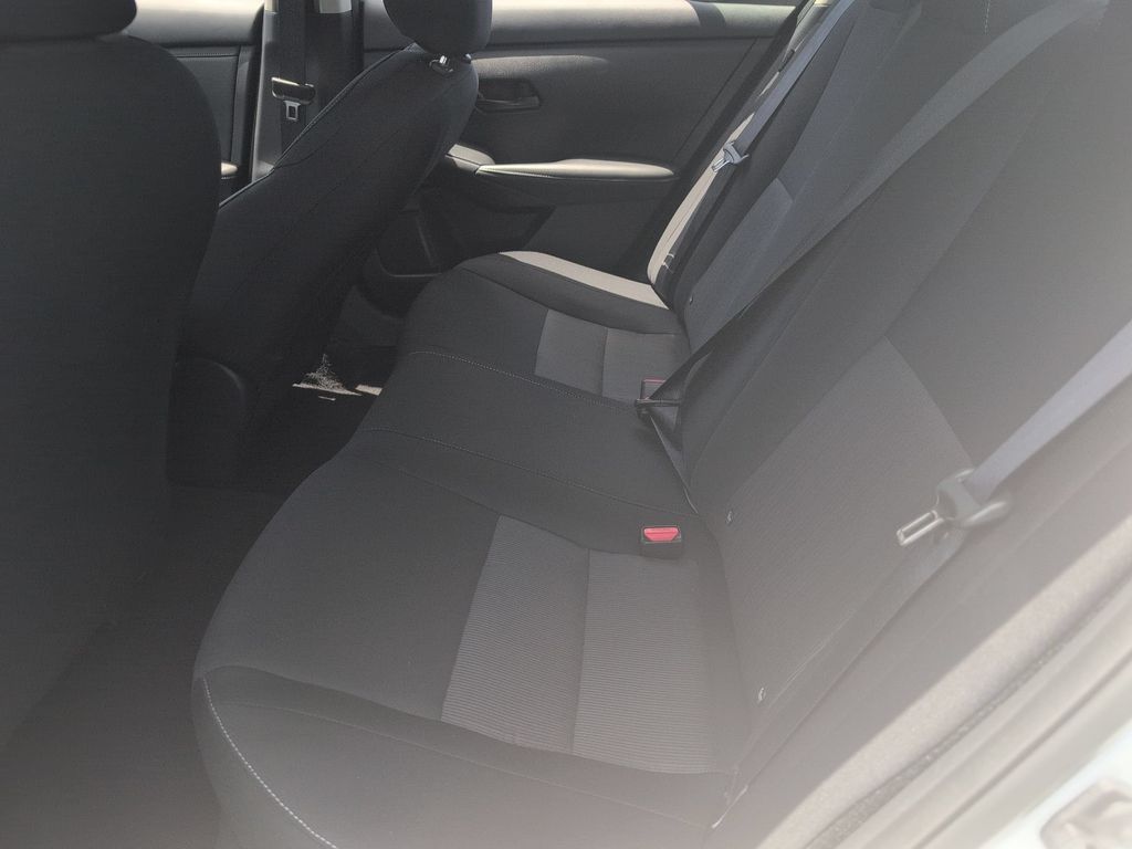 Thumbnail: 2025 Nissan Sentra - 27