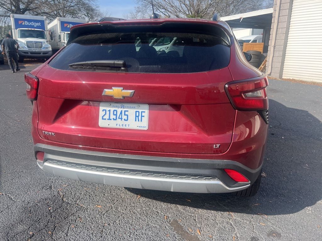 Thumbnail: 2025 Chevrolet Trax - 6