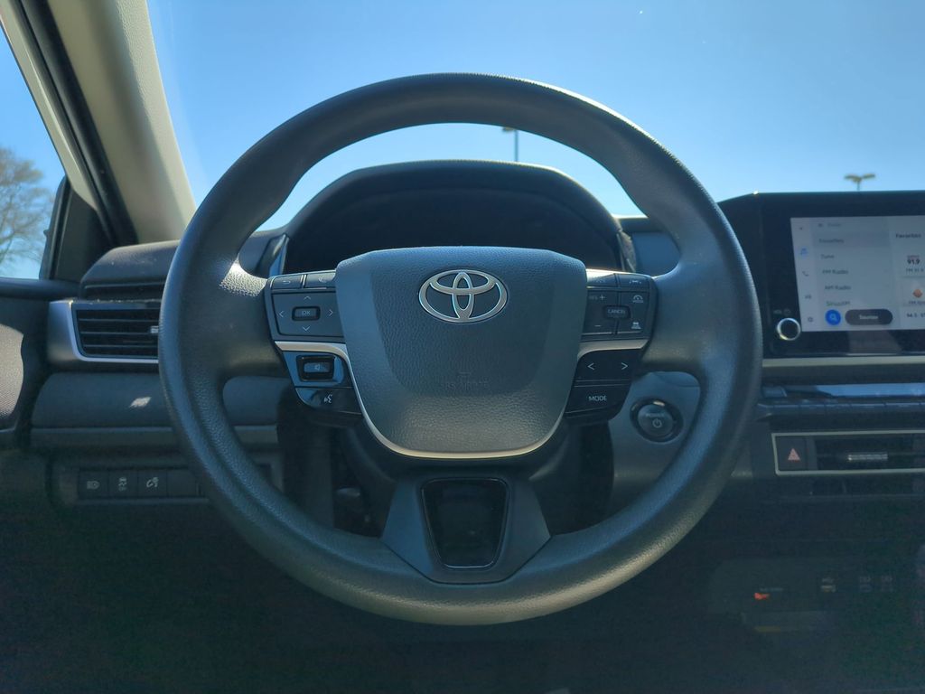 Thumbnail: 2025 Toyota Camry - 23