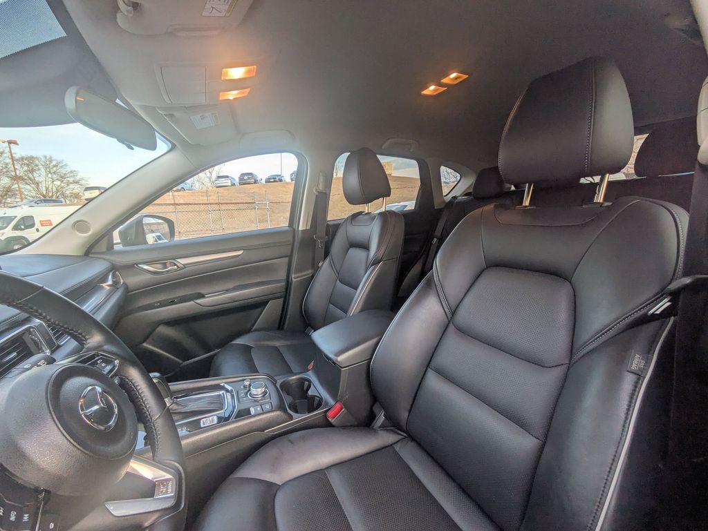 Thumbnail: 2025 Mazda CX-5 - 25