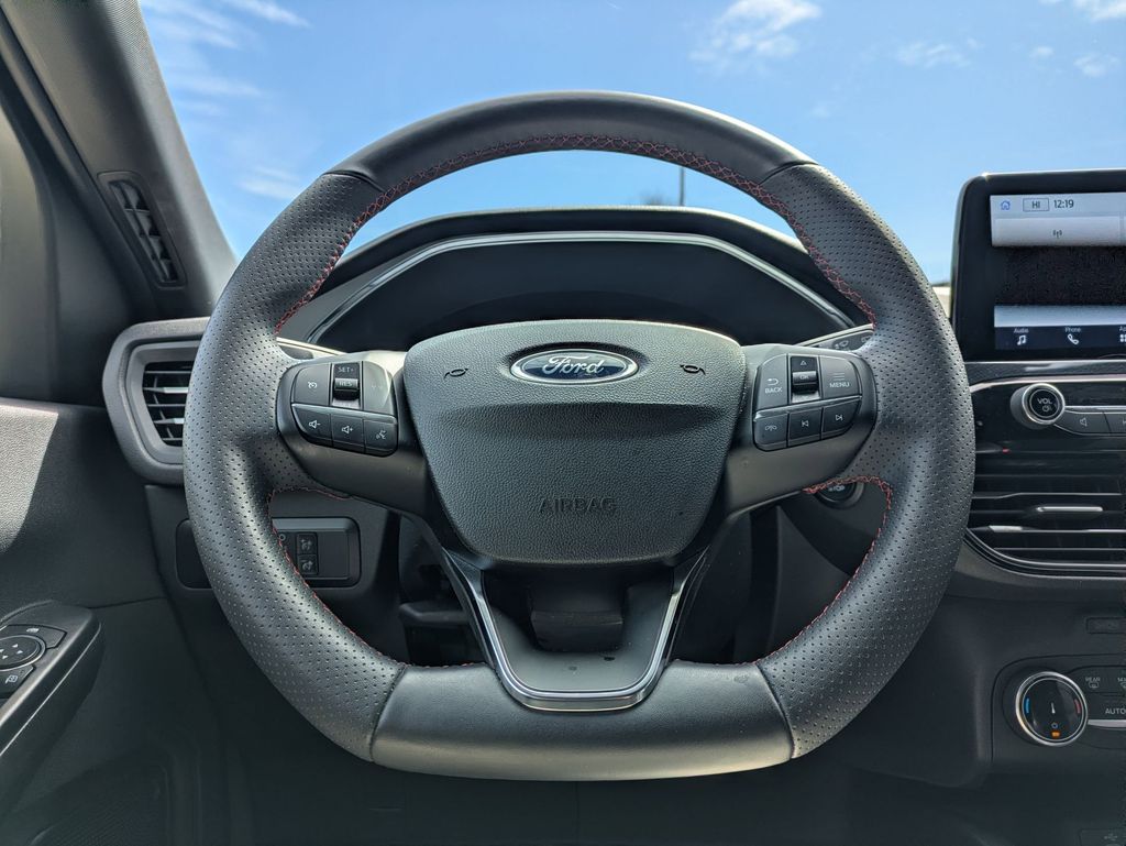 Thumbnail: 2025 Ford Escape - 21